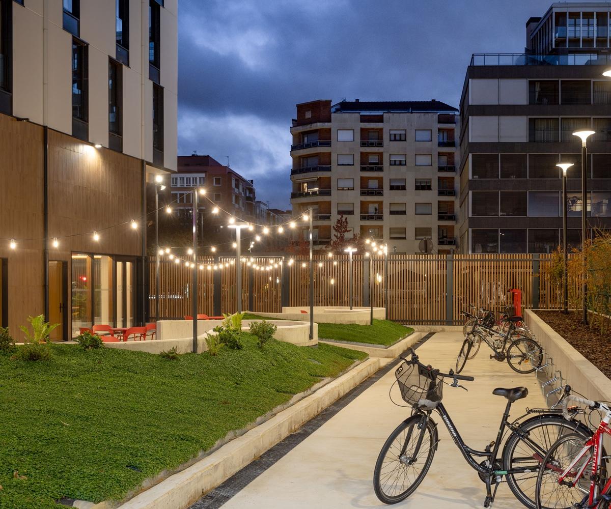 Kora Green City - Aparthotel Passivhaus Vitoria-Gasteiz Exterior photo